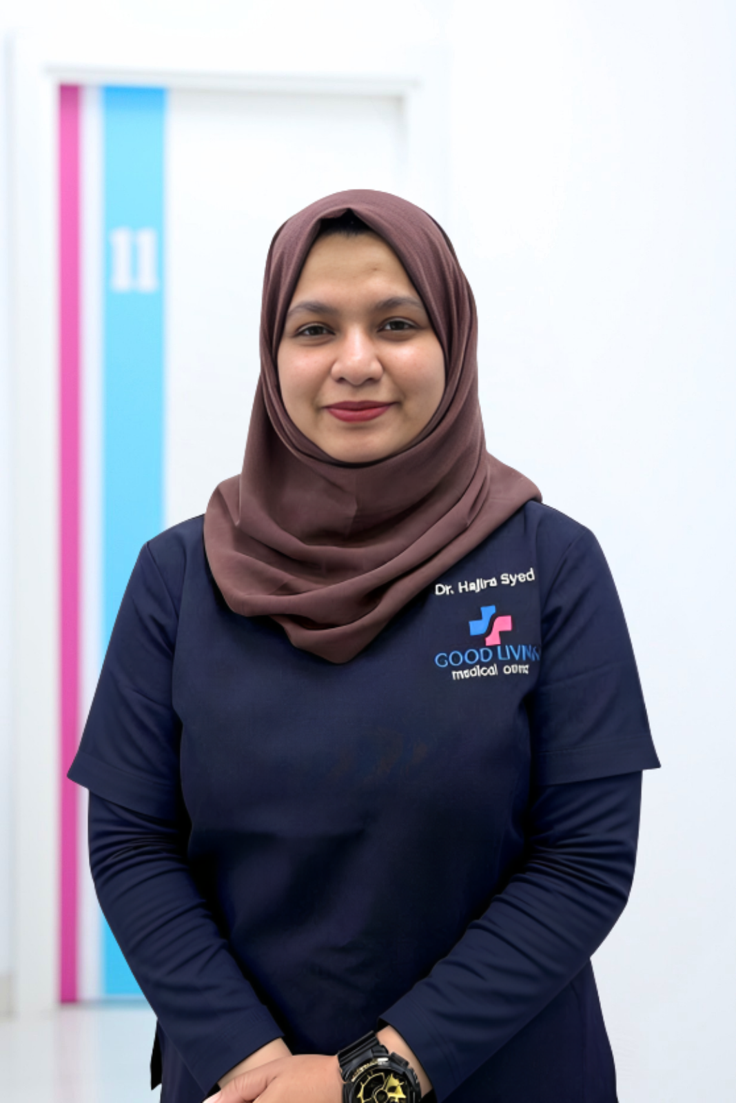 Dr Hajira